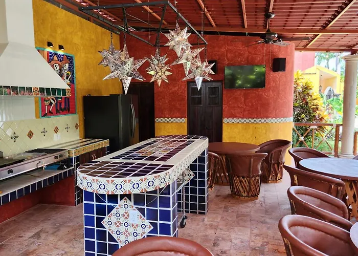 Villa Casa Colonial Estate, *